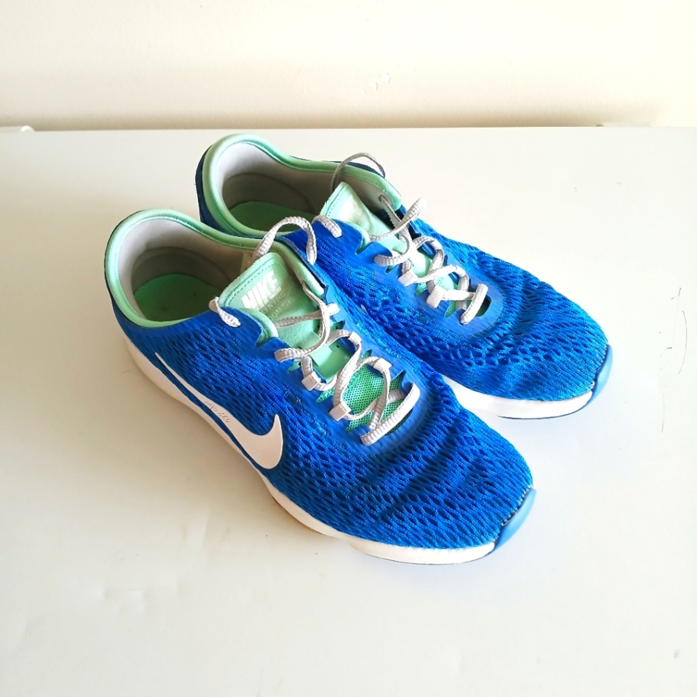Nike Womens Blue Training Zoom Fit 704658-401 Lace Up Running Shoes Size 7